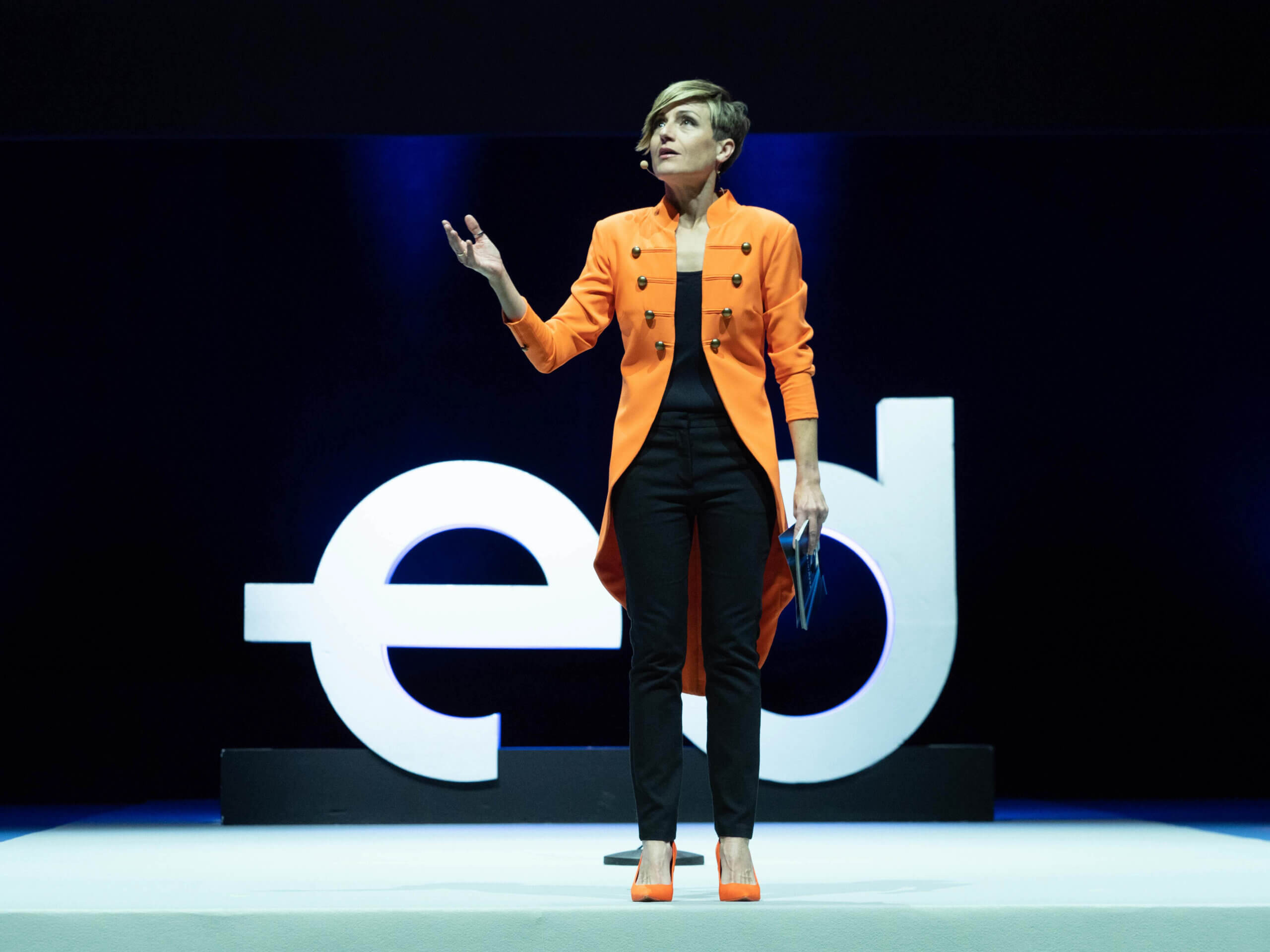 Cercanía y humor en el Teatro Real: Sara Escudero dirigió la Gala de los XI Premios ED