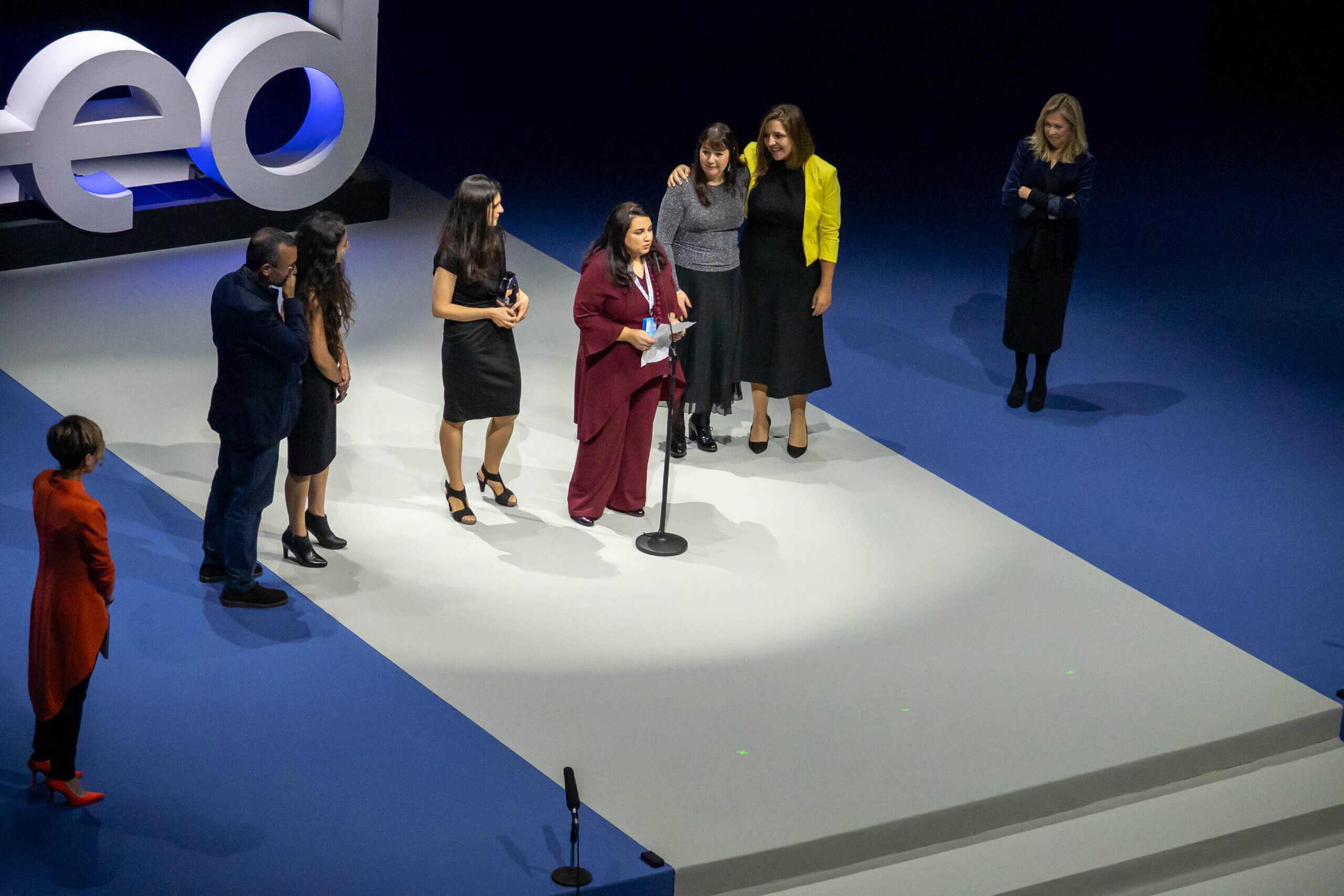 La emoción en la entrega del primer premio de la noche: 'Calidad percibida'